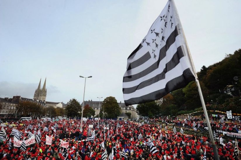 Manifestation des bonnets rouges à Quimper le 2 novembre 2013.